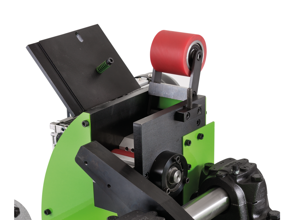 Nuovo sistema di taglio
Lame costruite in acciaio speciale
Sistema di traino automatico
Potenza motore 1.5 kw
Manutenzione rapida e semplice
VelocitÃ  regolabile tramite inverter
Peso 120 kg
Dimensioni 750x850x1500 mm

*Il numero di profili e la capacitÃ  produttiva sono indicativi; differenti condizioni applicative potrebbero far variare i valori indicati.
